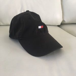 Tommy Hilfiger Hat